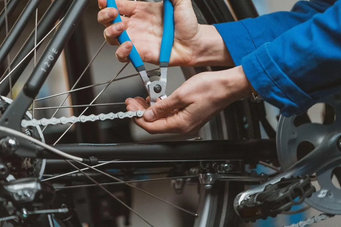 3- to 8-Speed Bike Chain