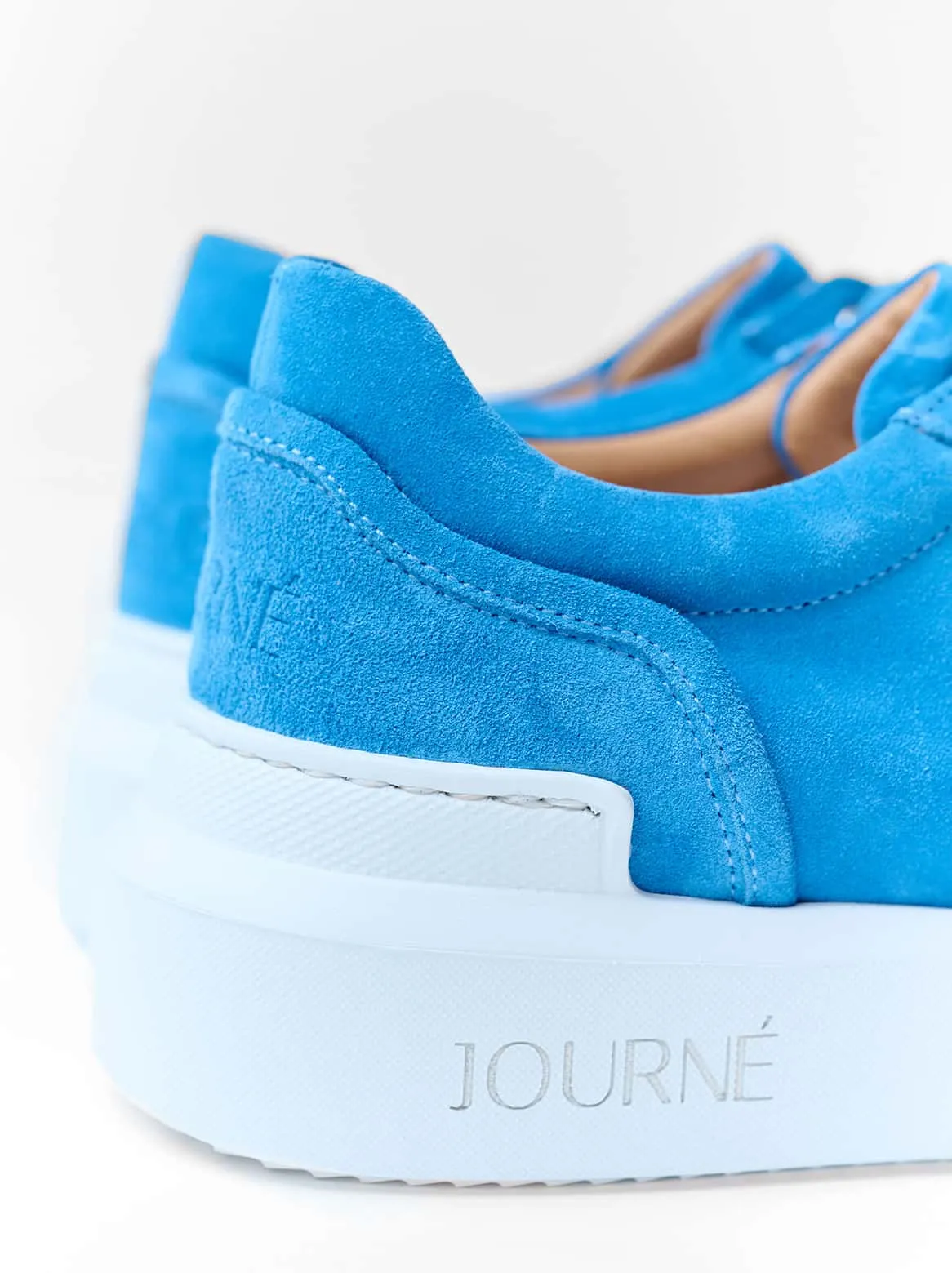 Aurora Velour Blue