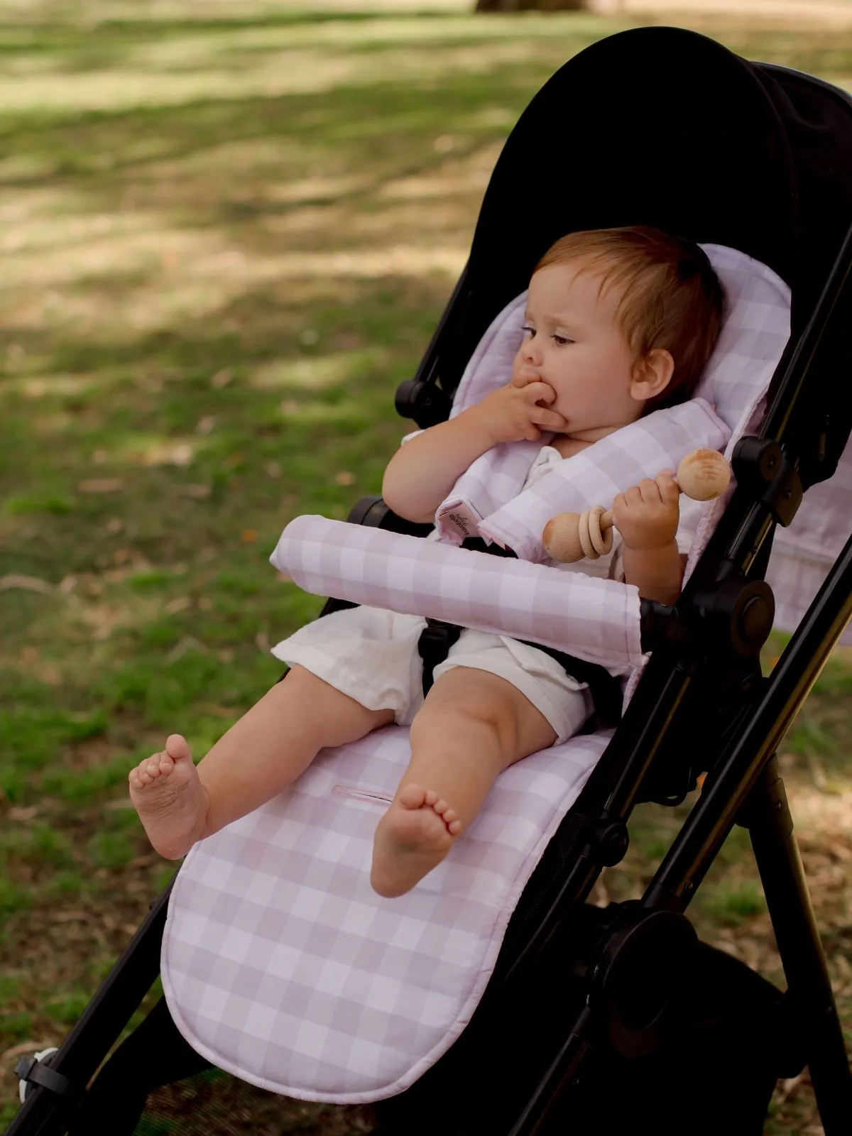 Bambella Designs Universal Pram Liner | Blush Gingham