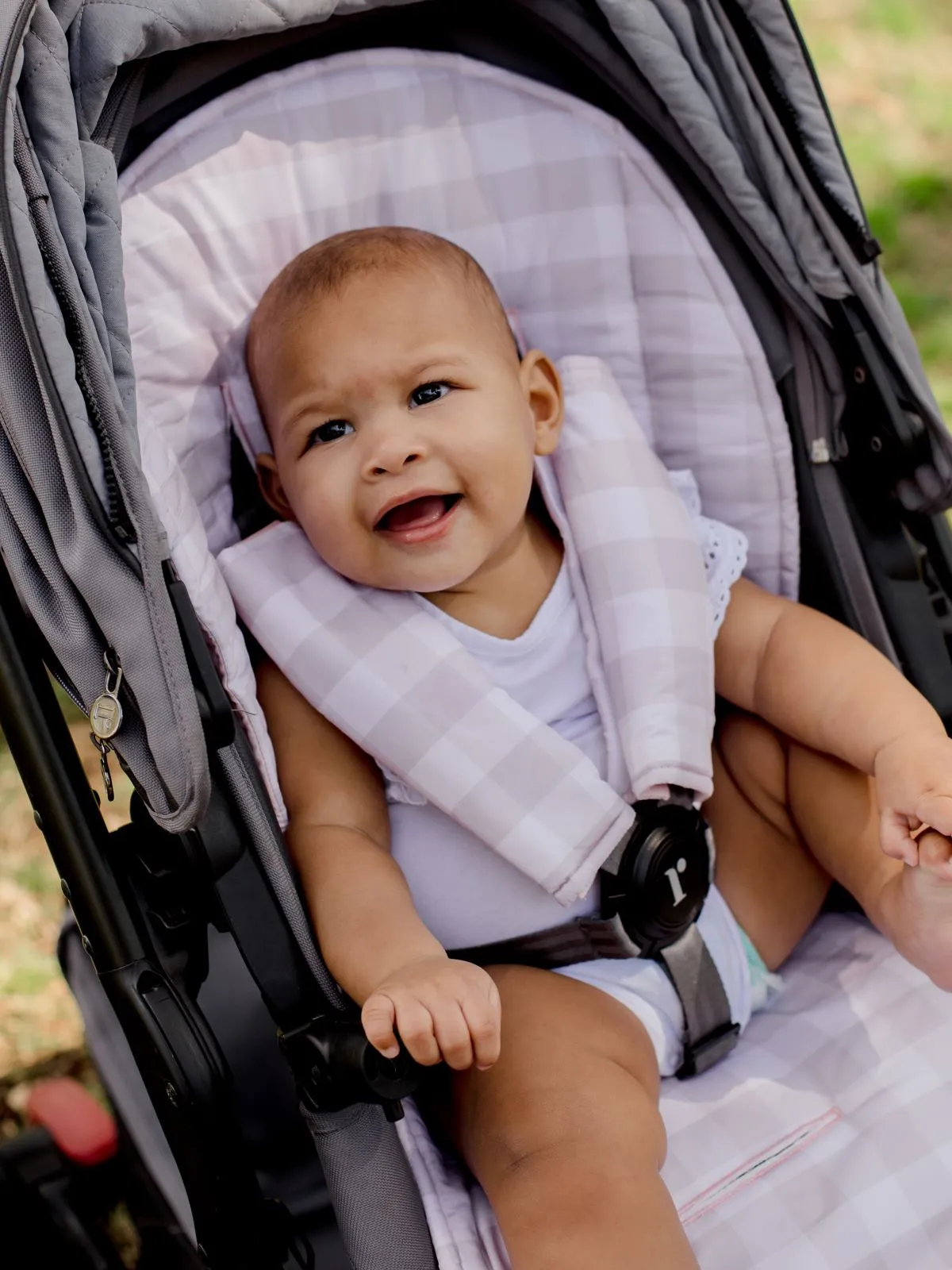 Bambella Designs Universal Pram Liner | Blush Gingham