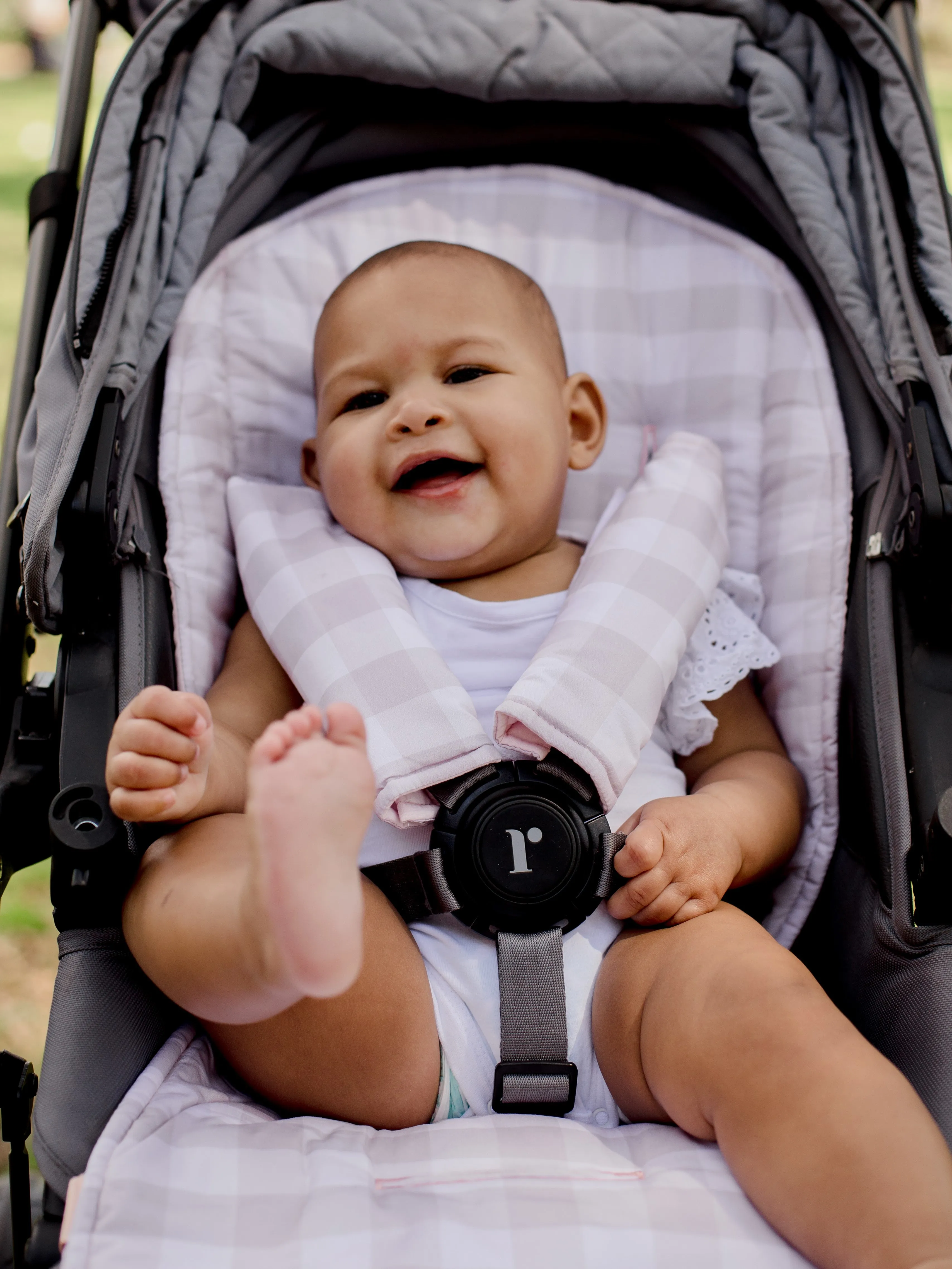 Bambella Designs Universal Pram Liner | Blush Gingham