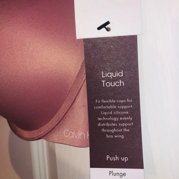 Calvin Klein liquid touch bra (32D)