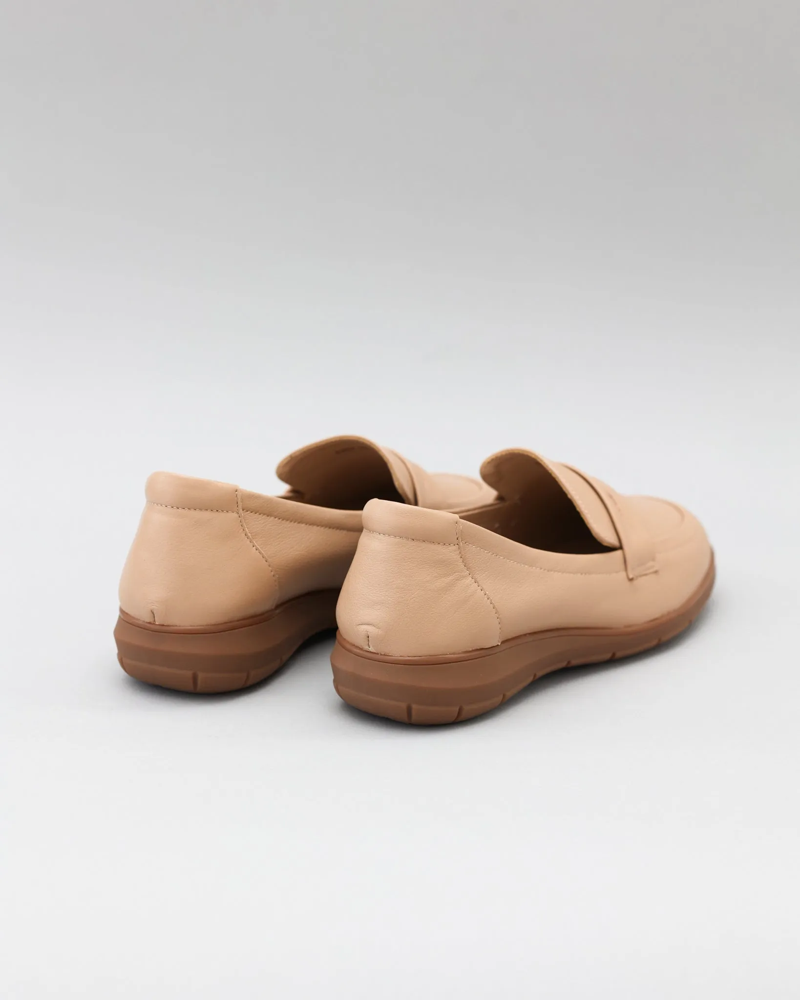 Emma Loafers