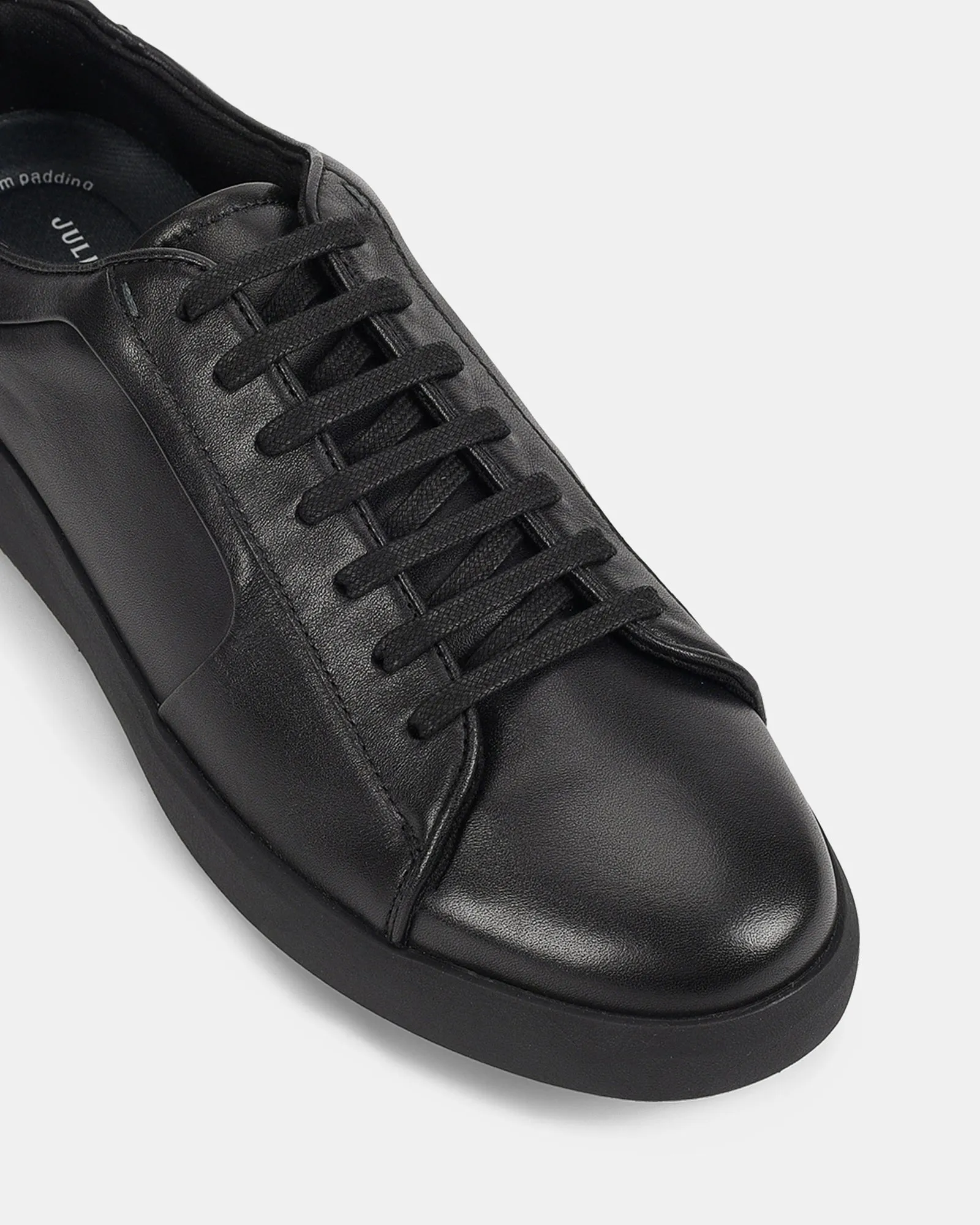 Heed Black
