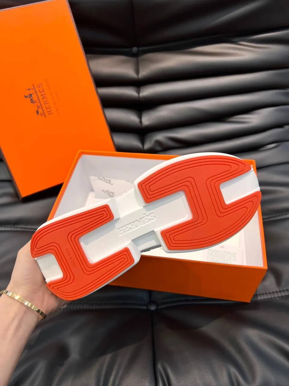 HERMES | Low-Top White Sneakers