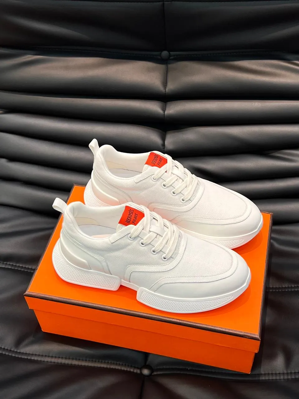 HERMES | Low-Top White Sneakers