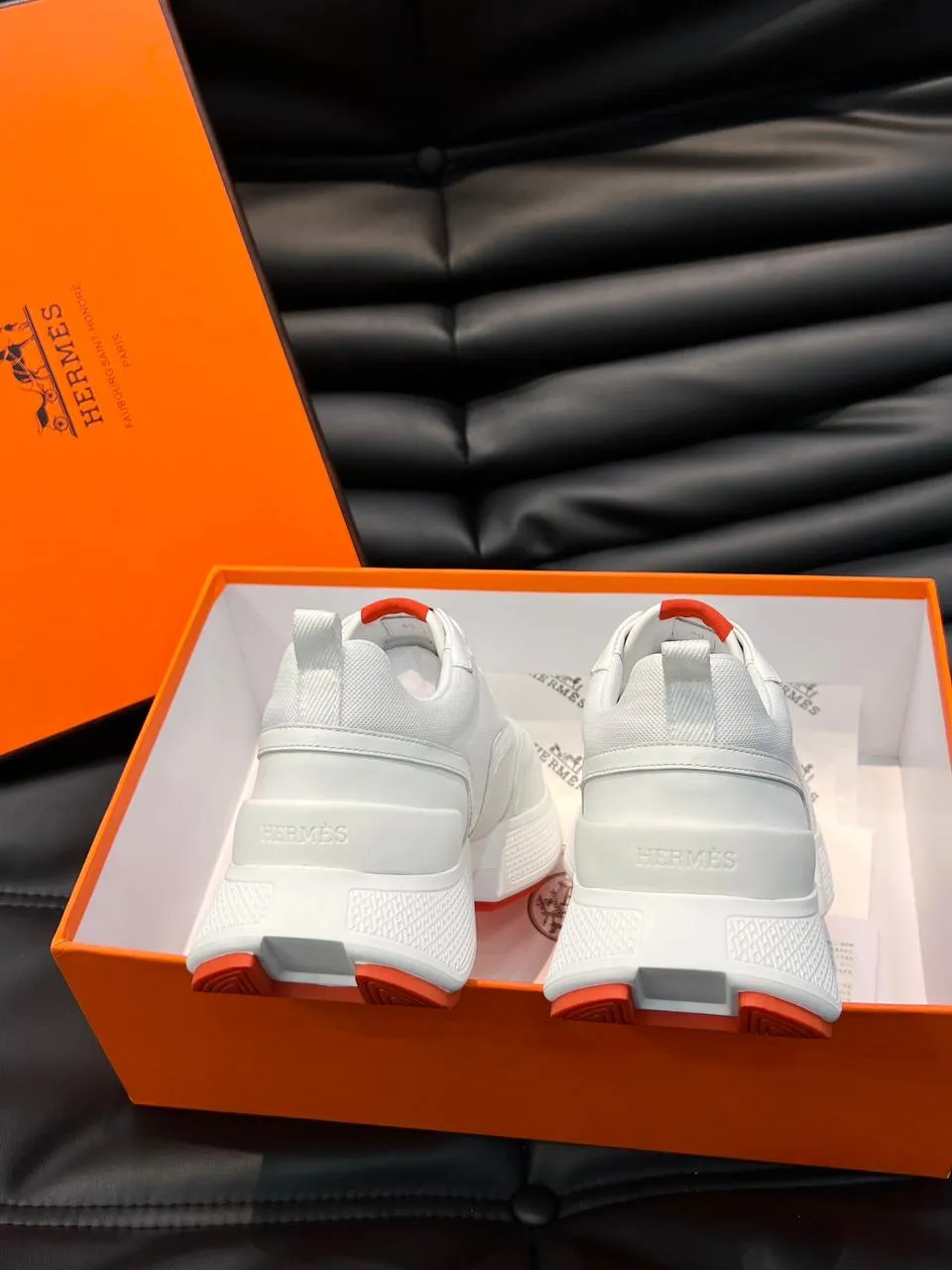 HERMES | Low-Top White Sneakers