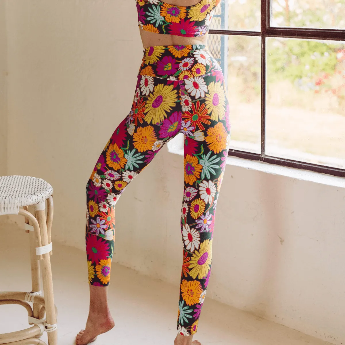 Janeane Floral Wide Band Legging
