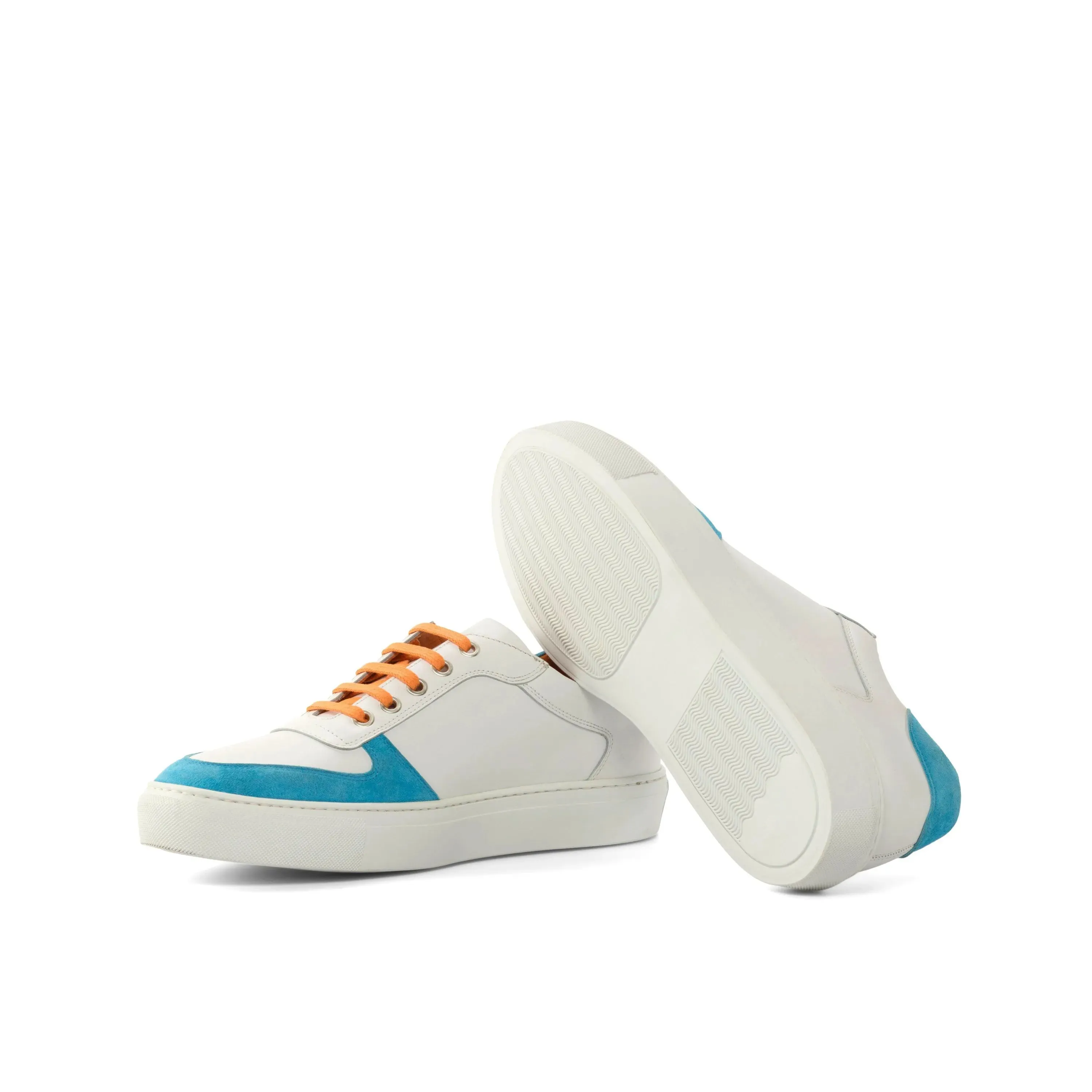 Junos Low Top Sneaker