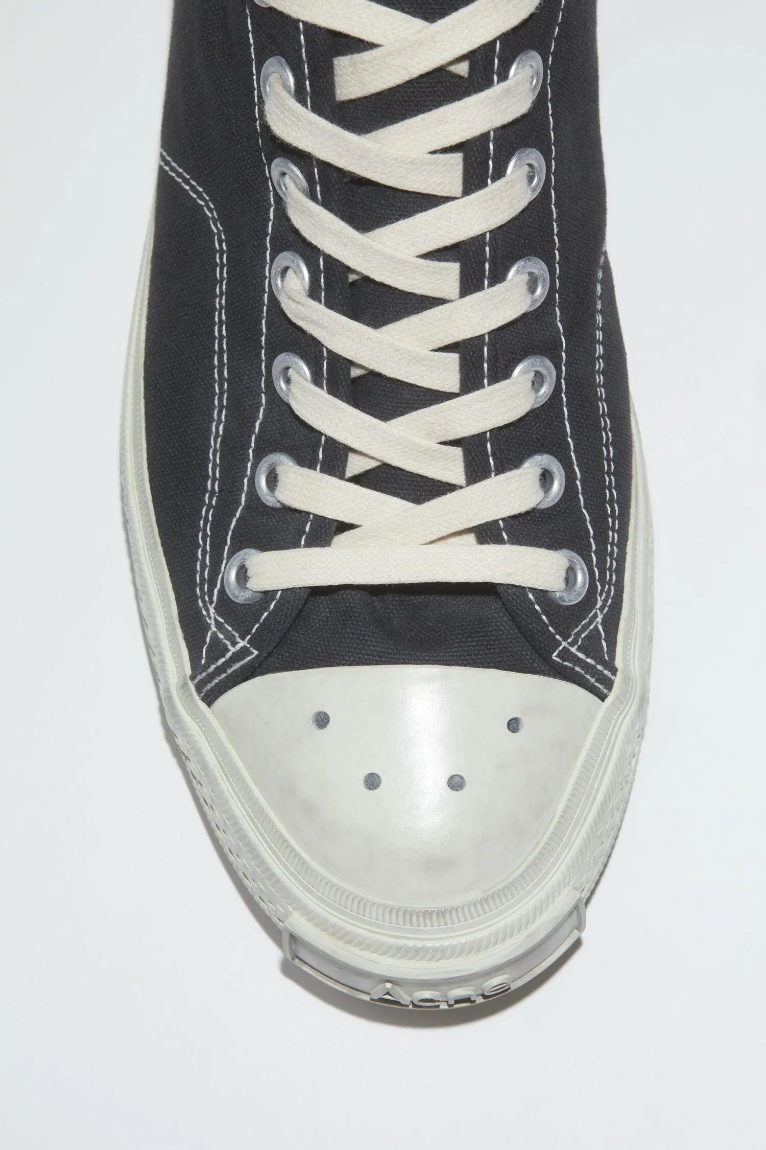 Low Top, Black, Sneaker
