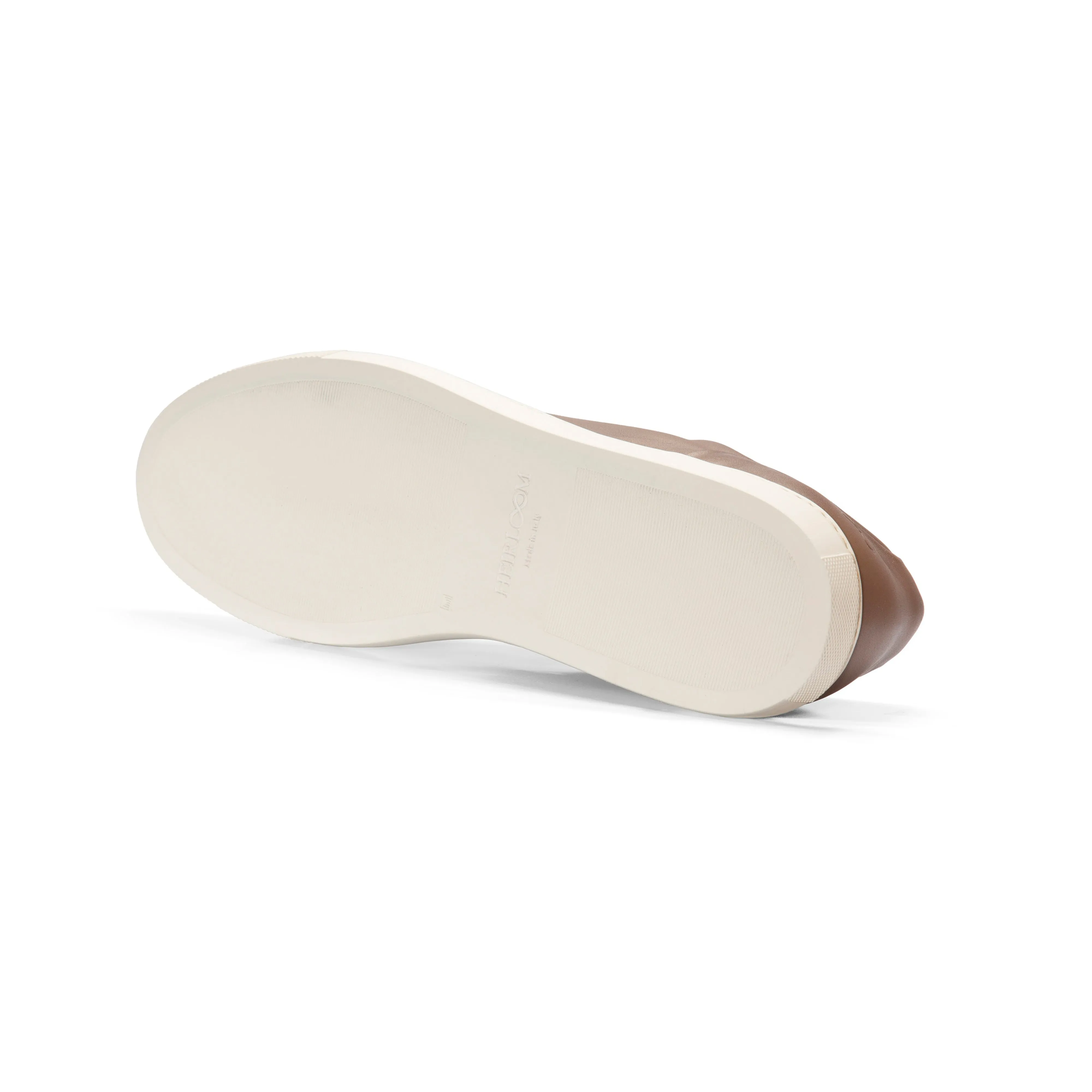 Low Top Court Sneaker in Taupe Smooth Calf Leather