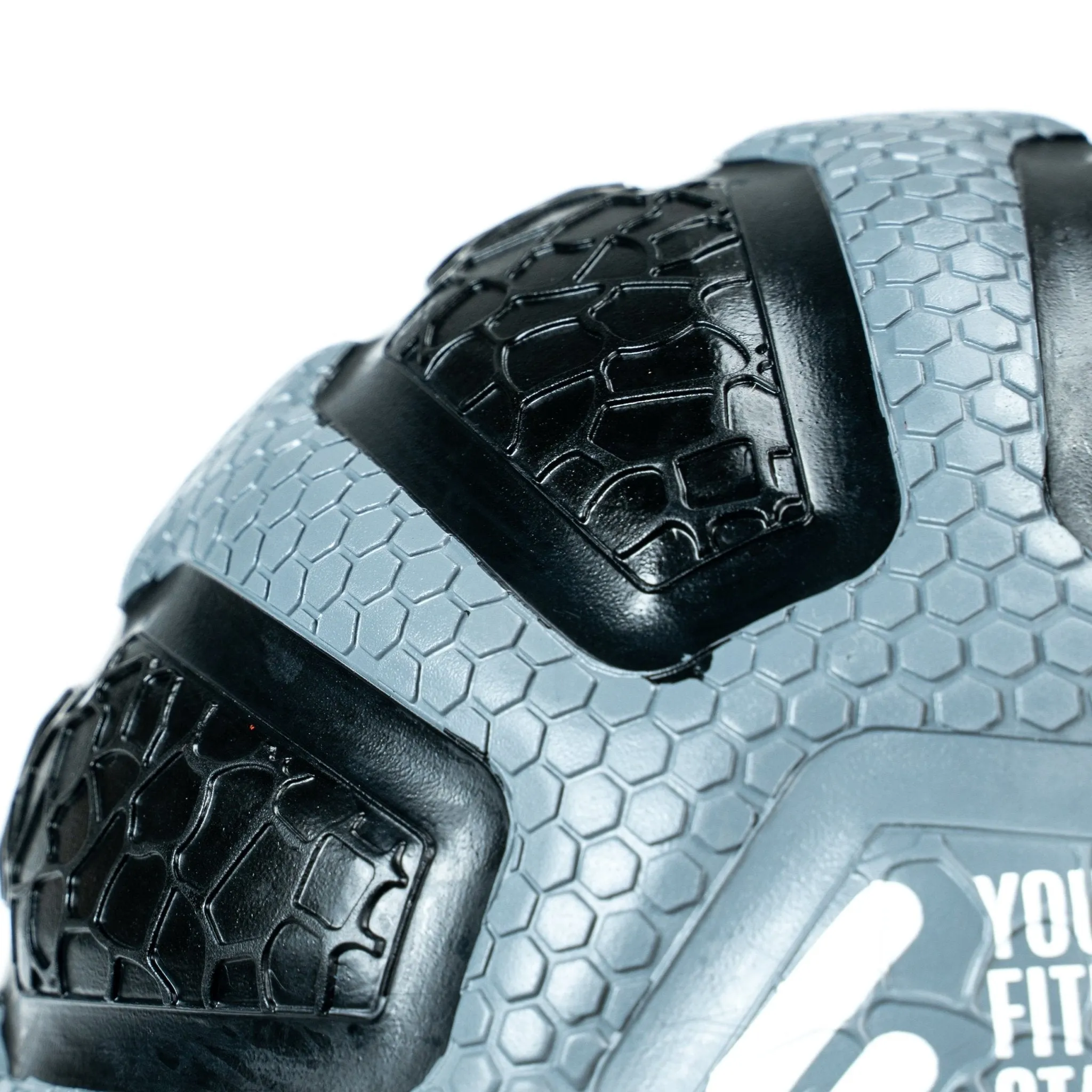 Max Grip Medicine Ball - 14 Lbs