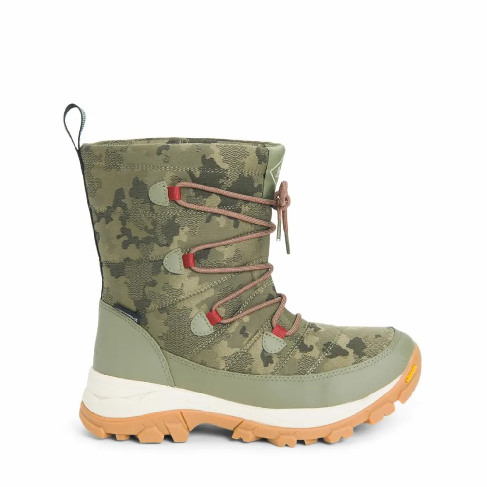 Muck Footwear  Women's Arctic Ice Vibram Arctic Grip All Terrain Arctic Ice Green M