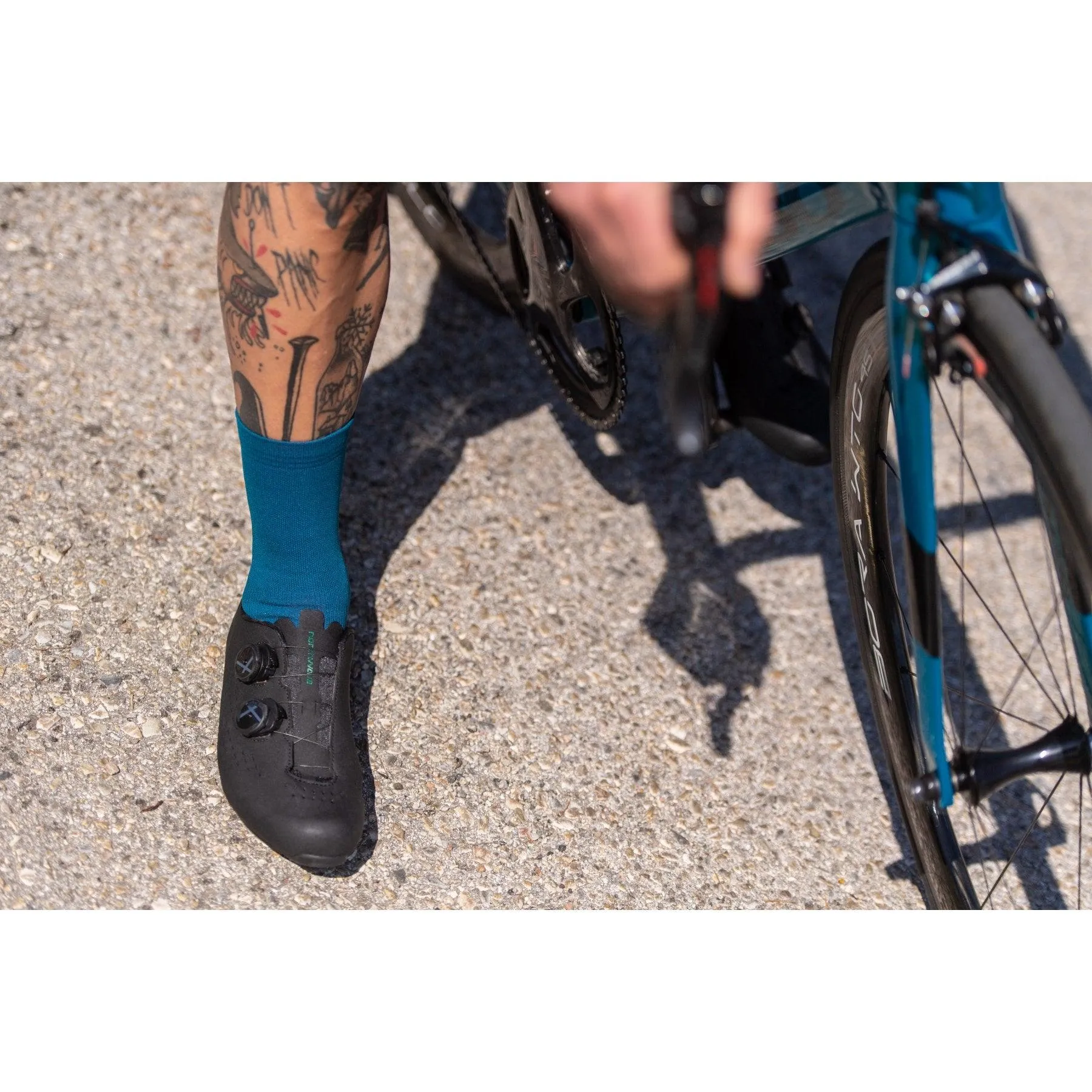 Northwave Revolution 3 Road Cycling Shoes (Silver)
