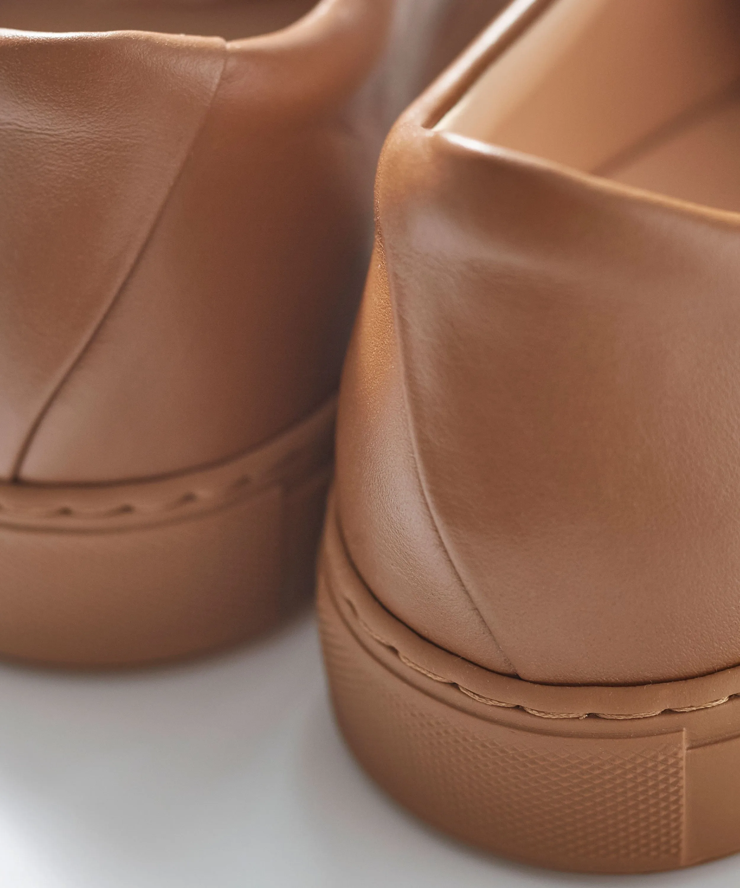 Nous Sneaker – Ebene