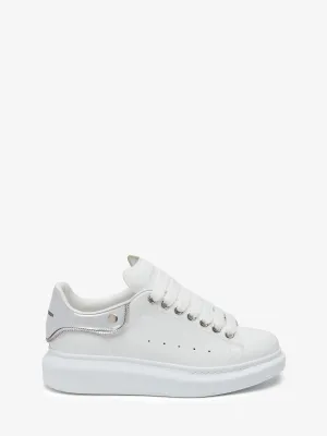Oversize in silver white