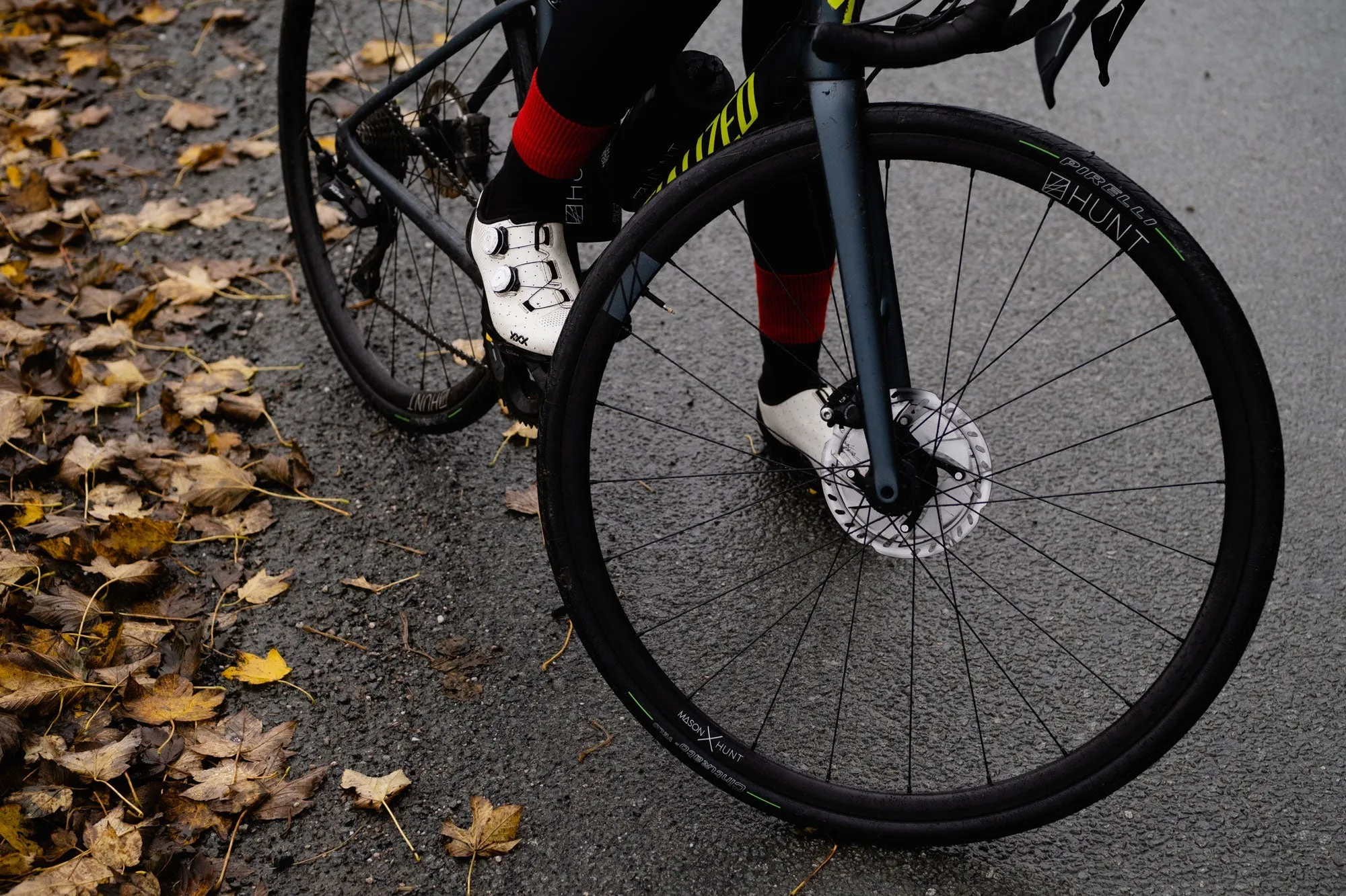 RE:NEW HUNT 4 Season Disc Wheelset