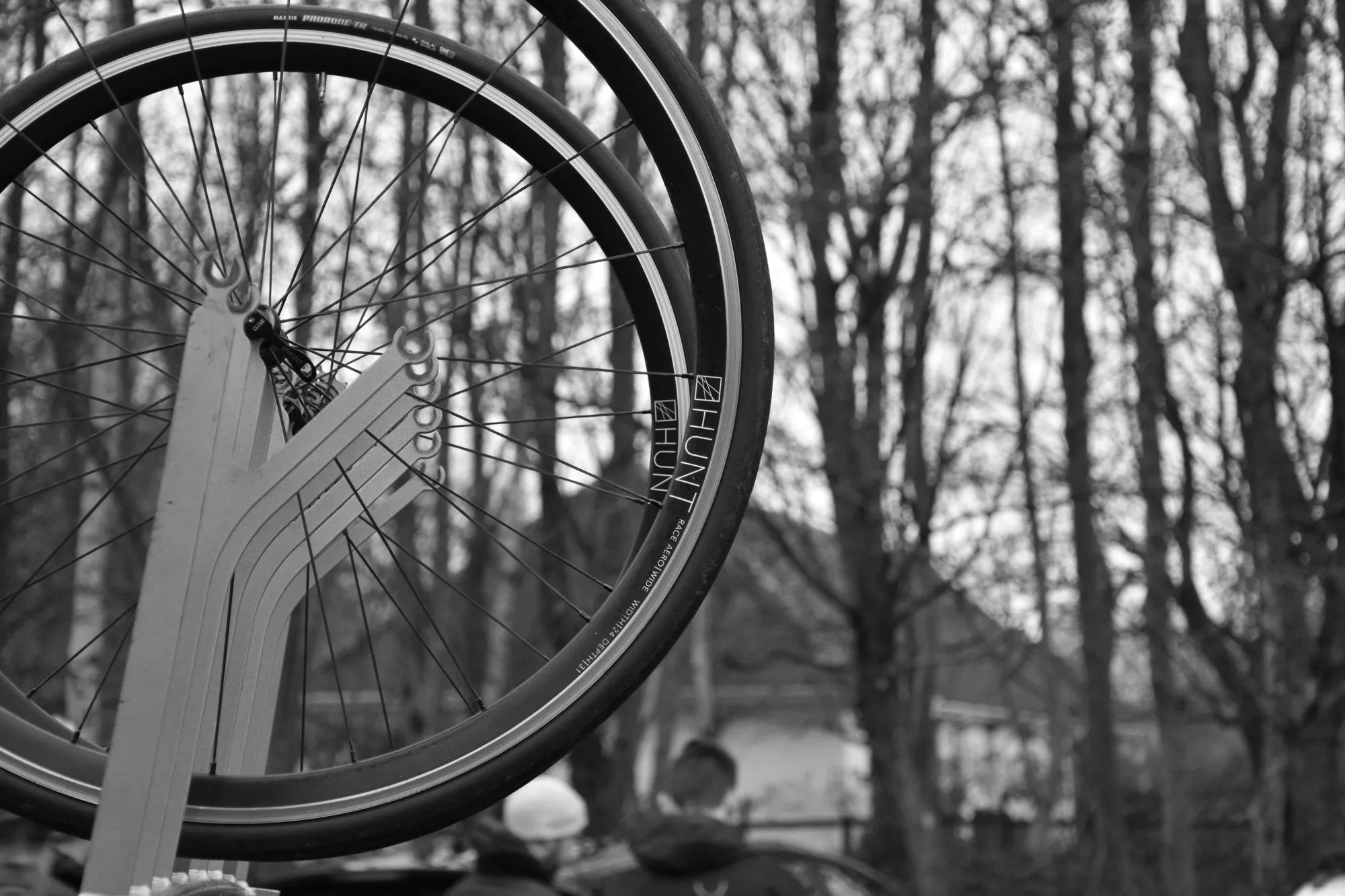 RE:NEW HUNT Race Aero Wide Single Wheel
