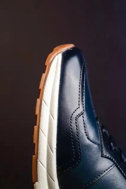 Sloane Mens Max Leather Trainers Navy