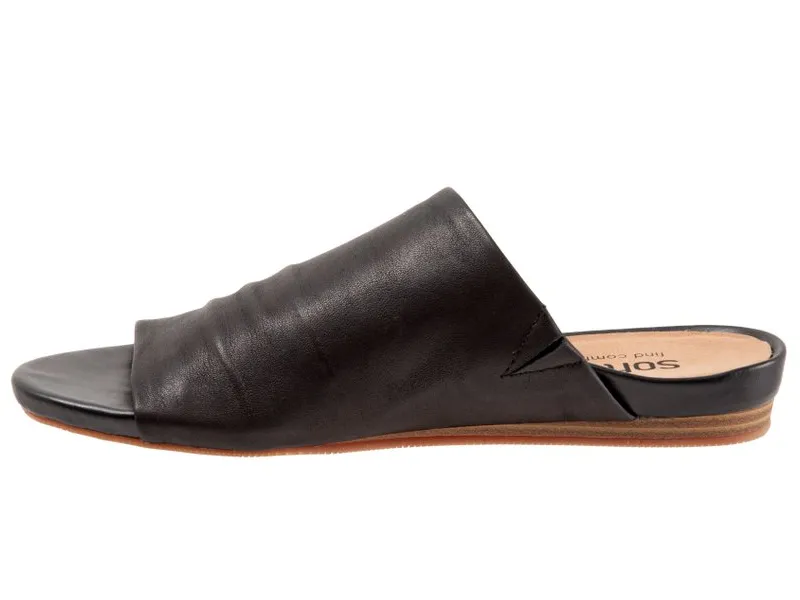 Softwalk Camano - Women's Sandal
