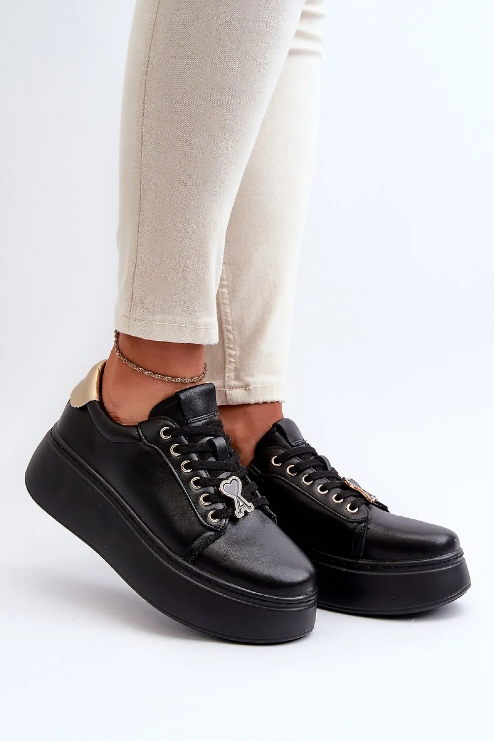 Sport Shoes