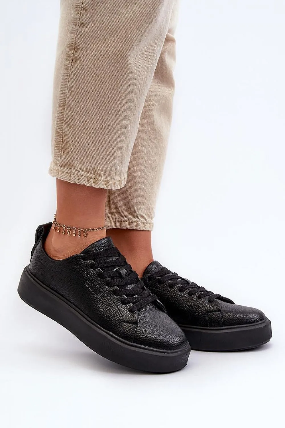 Sport Shoes