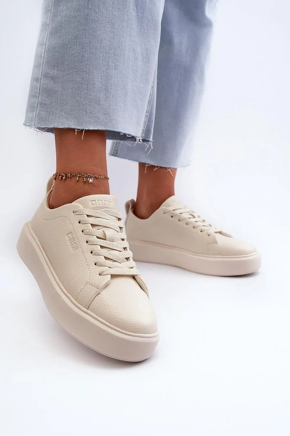 Sport Shoes