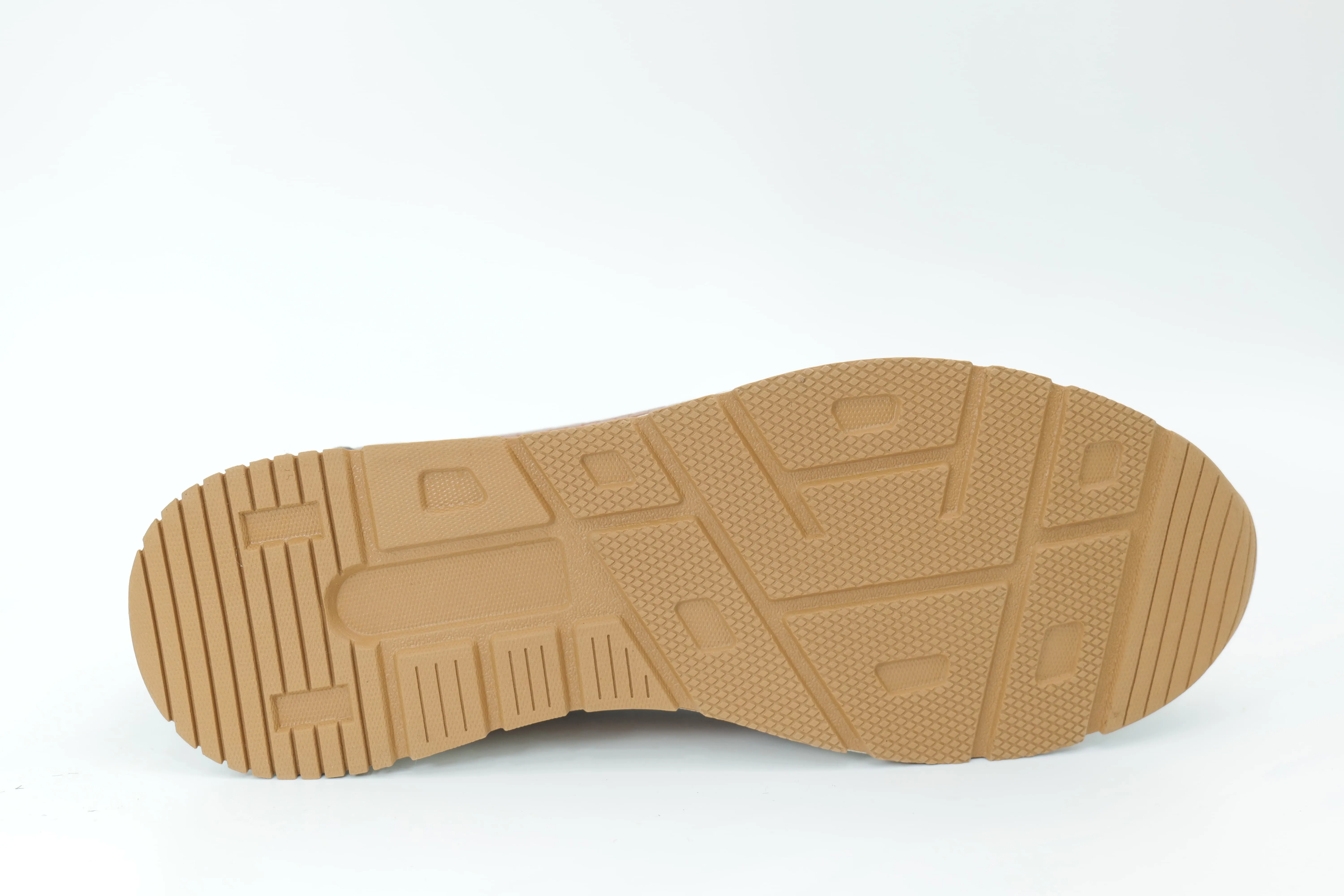Sports shoes