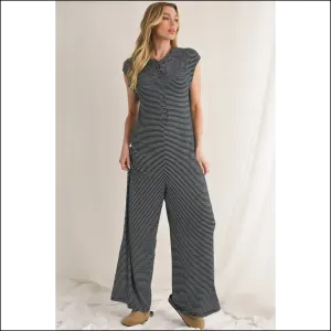 Striped Button Sleeveless Jumpsuit: from Zero to  Hero