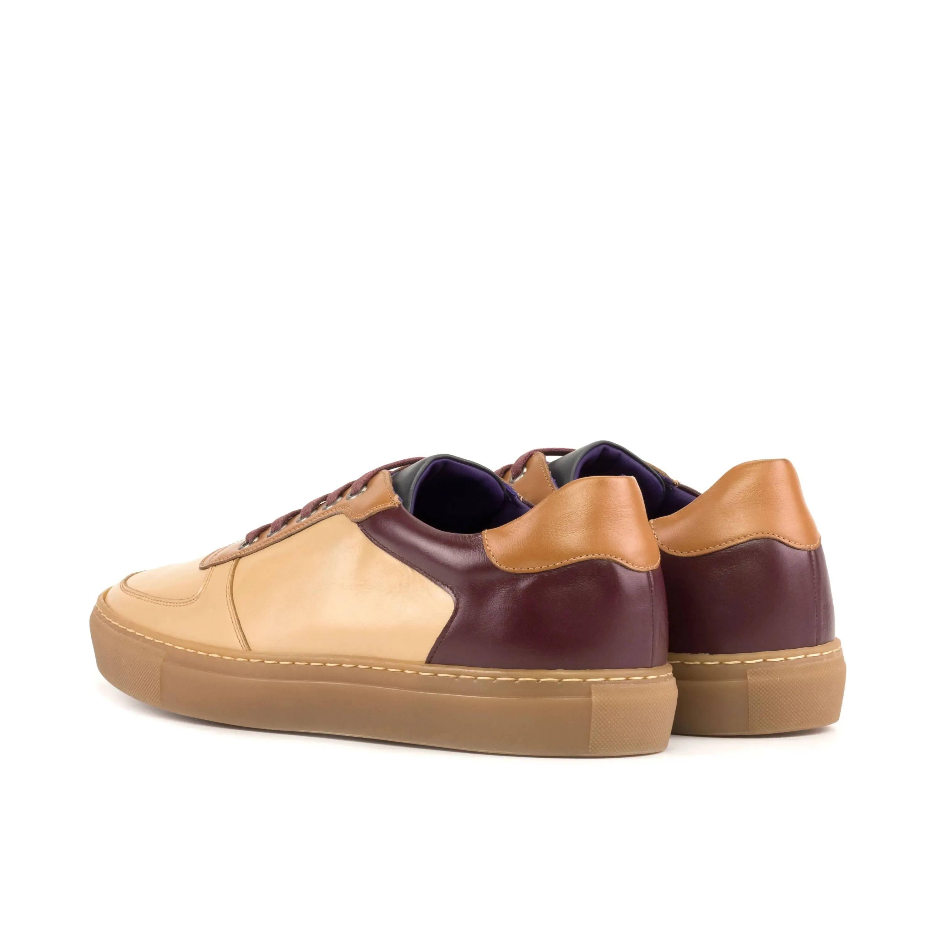 Topaze Low Top Sneaker