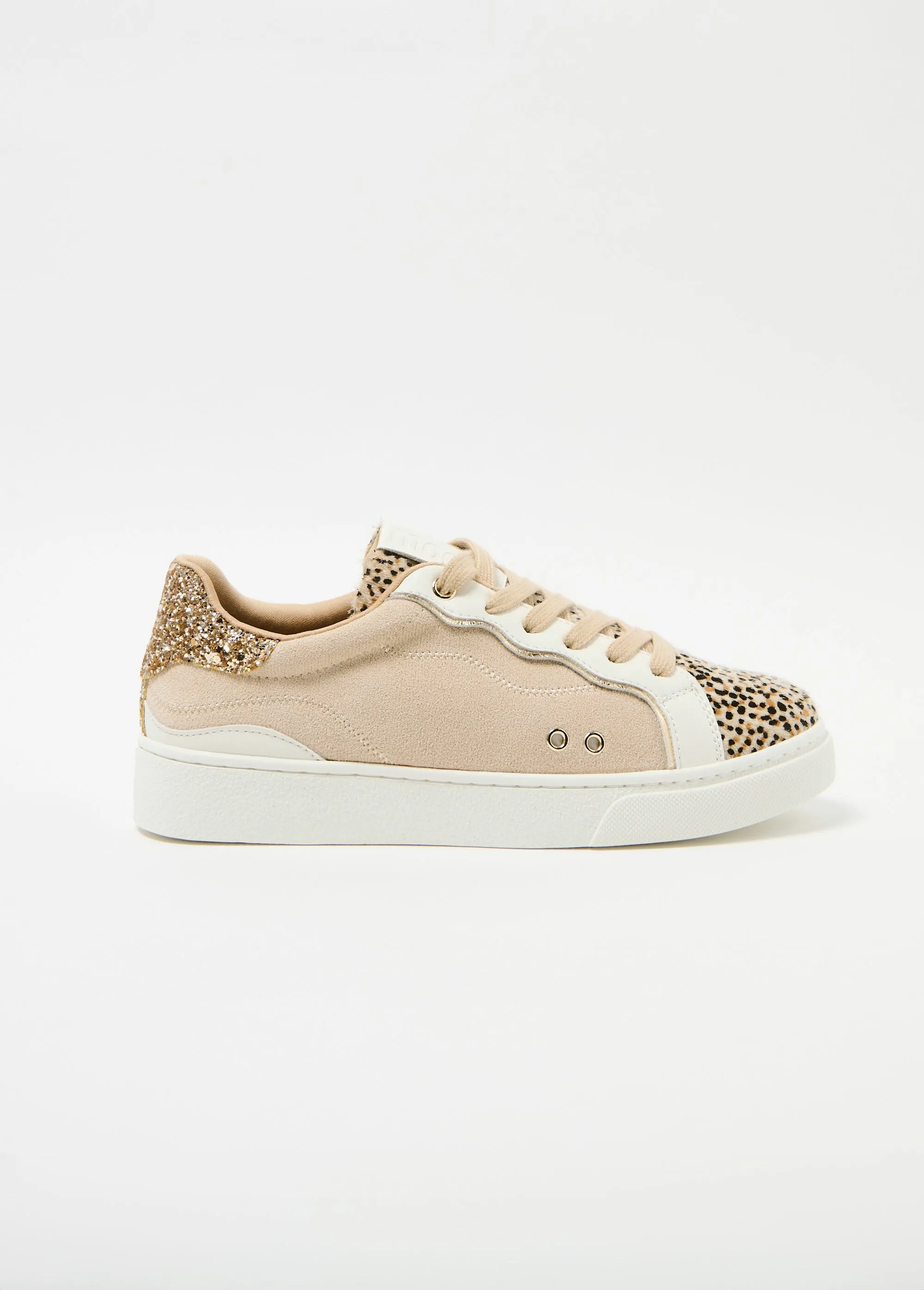 Trendy leopard lace-up sneakers