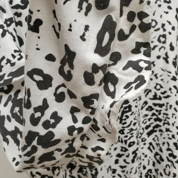 Wildfox Sweatshirt  Leopard Print  Like Ne…