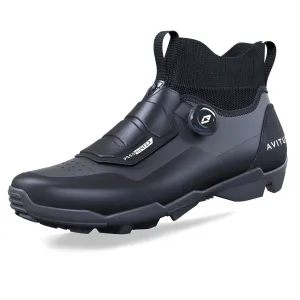 Winter mountain bike shoes for cyclists