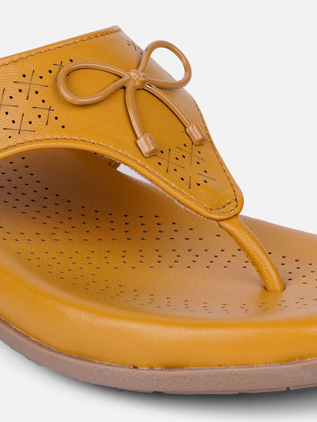 Women's Mustard Thong Sandals (IU6010)